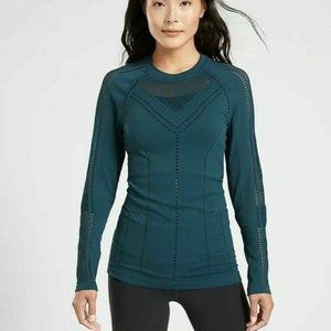 NWT Athleta $69 Oxygen Top SMALL - Nordic Teal